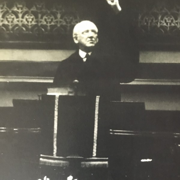 sound-words-kjv-audio-bibleDr. Martyn Lloyd-Jones